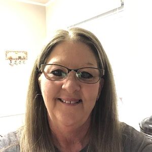 Meet your Posher, Vickie